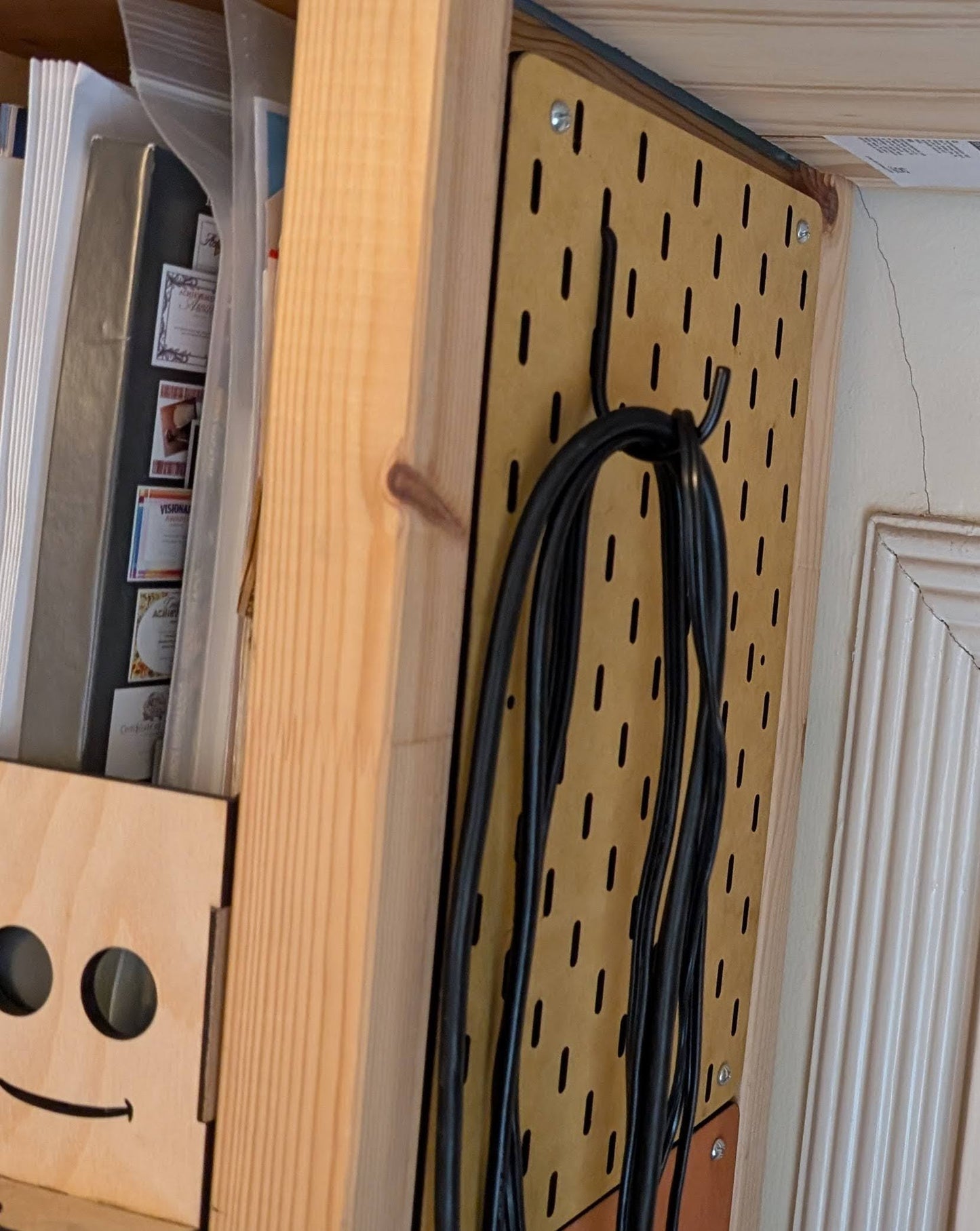 DressUp Skadis-Compatible Side Panels - 14"